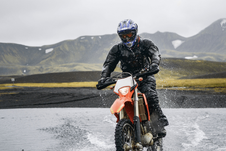 Protection-pluie-moto