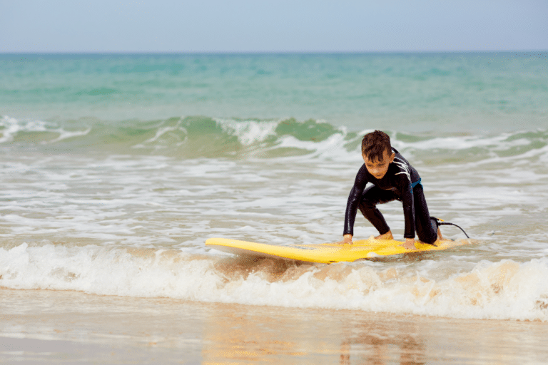 L’Aventure du Surf à Hossegor : Une Expérience Unique pour les Groupes Scolaires